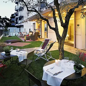 https://d-place-aparthotel-suite.riccione-hotels.org