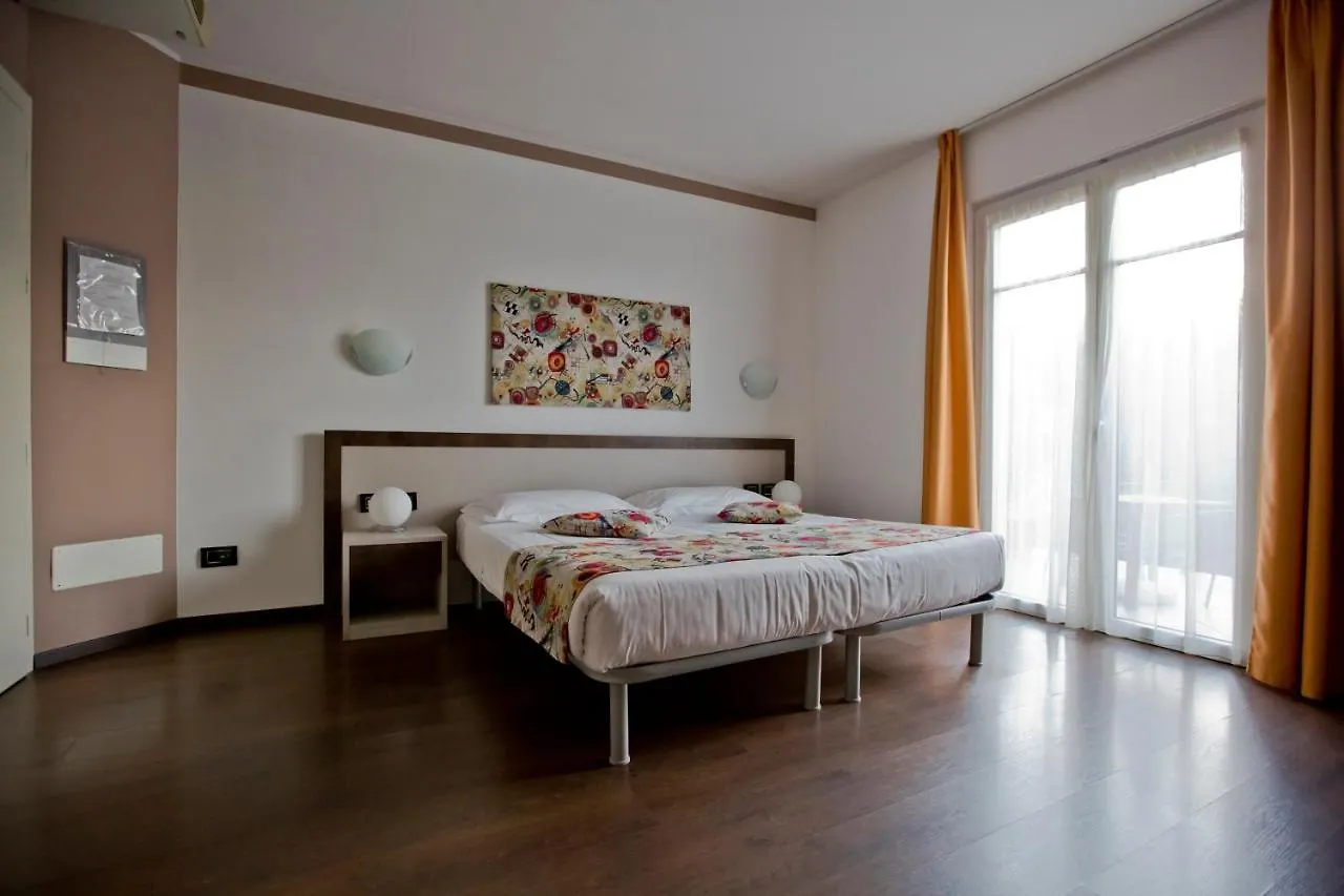 Hotel Lago Di Como Colico