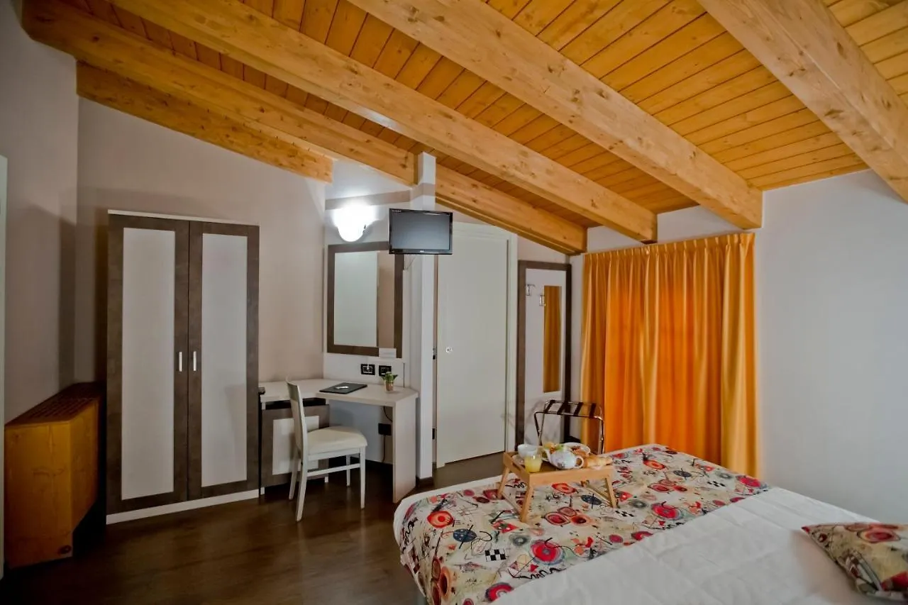Hotel Lago Di Como Colico